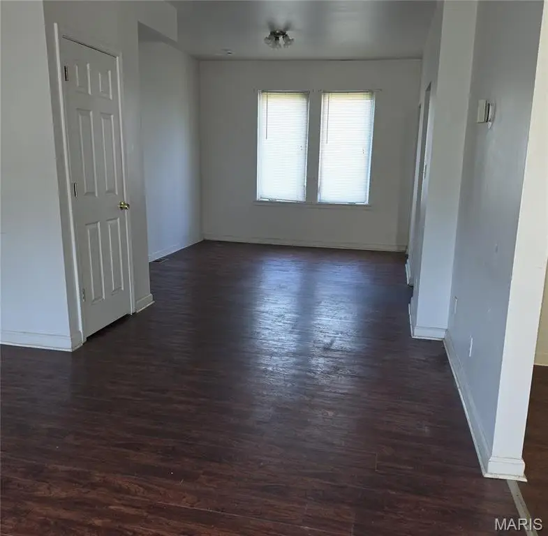 6528 Bartmer Avenue, Saint Louis, MO 63130 - #3