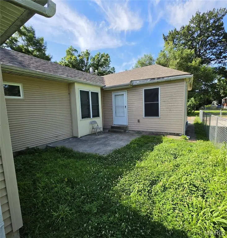 6632 Etzel Avenue, Saint Louis, MO 63130 - #2