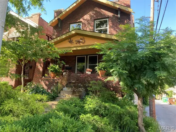 4515 Flora Avenue, St Louis, MO 63110