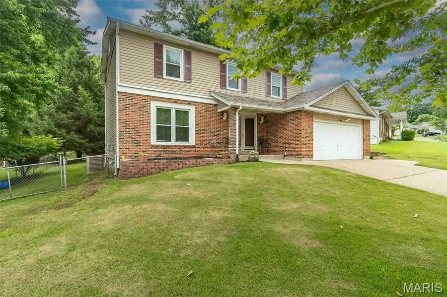 1440 Glenlea Drive, Maryland Heights, MO 63043 - #2