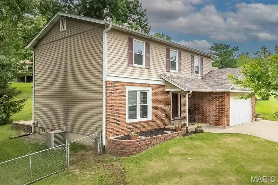 1440 Glenlea Drive, Maryland Heights, MO 63043 - #3