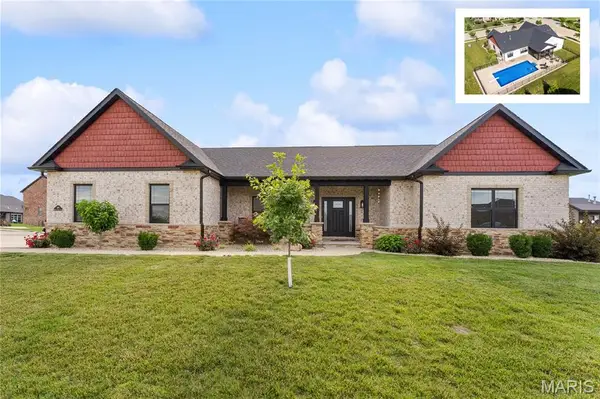 500 Shadow Rock Court, Lebanon, IL 62254