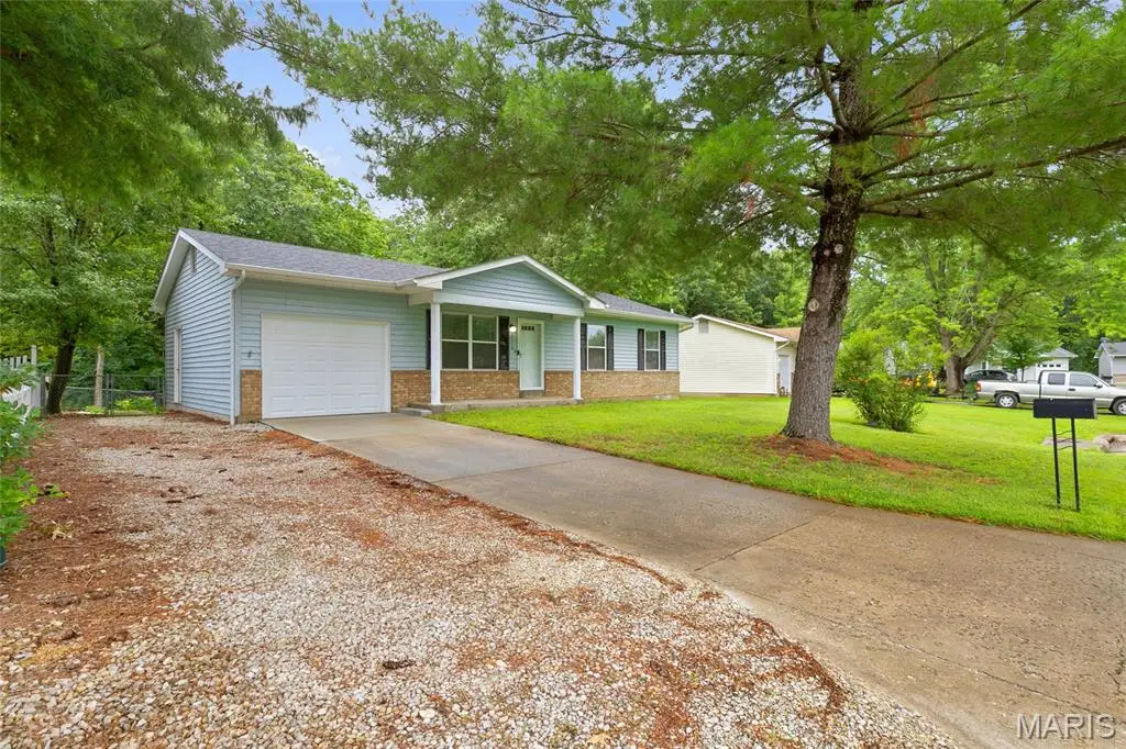 2210 Columbus Circle, Warrenton, MO 63383 - #1