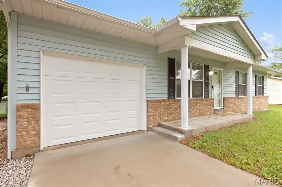 2210 Columbus Circle, Warrenton, MO 63383 - #2