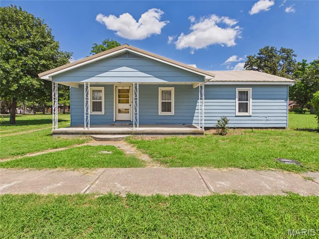 609 N Miller Street, Bernie, MO 63822 - #1