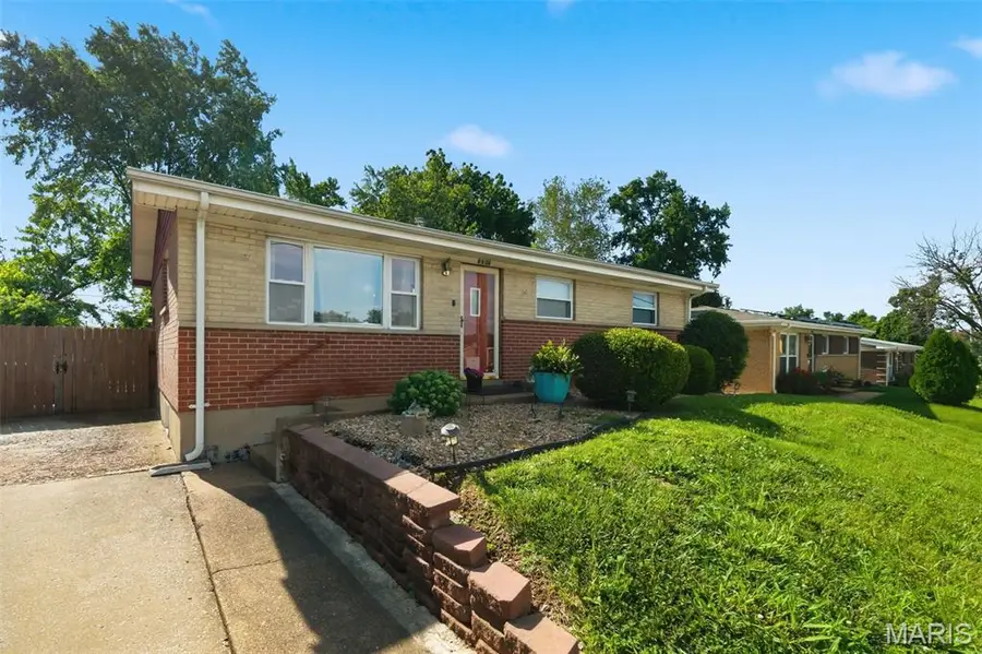 6908 Howdershell Road, Hazelwood, MO 63042 - #3