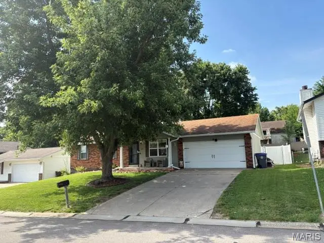 137 Universal Drive, Saint Peters, MO 63376 - #1