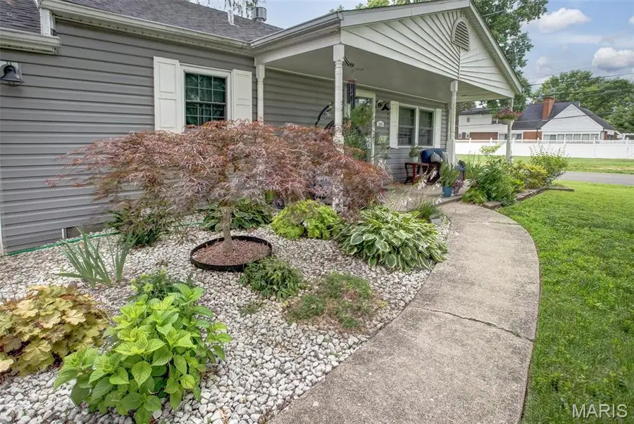 2000 Richmond Avenue, Granite City, IL 62040 - #2