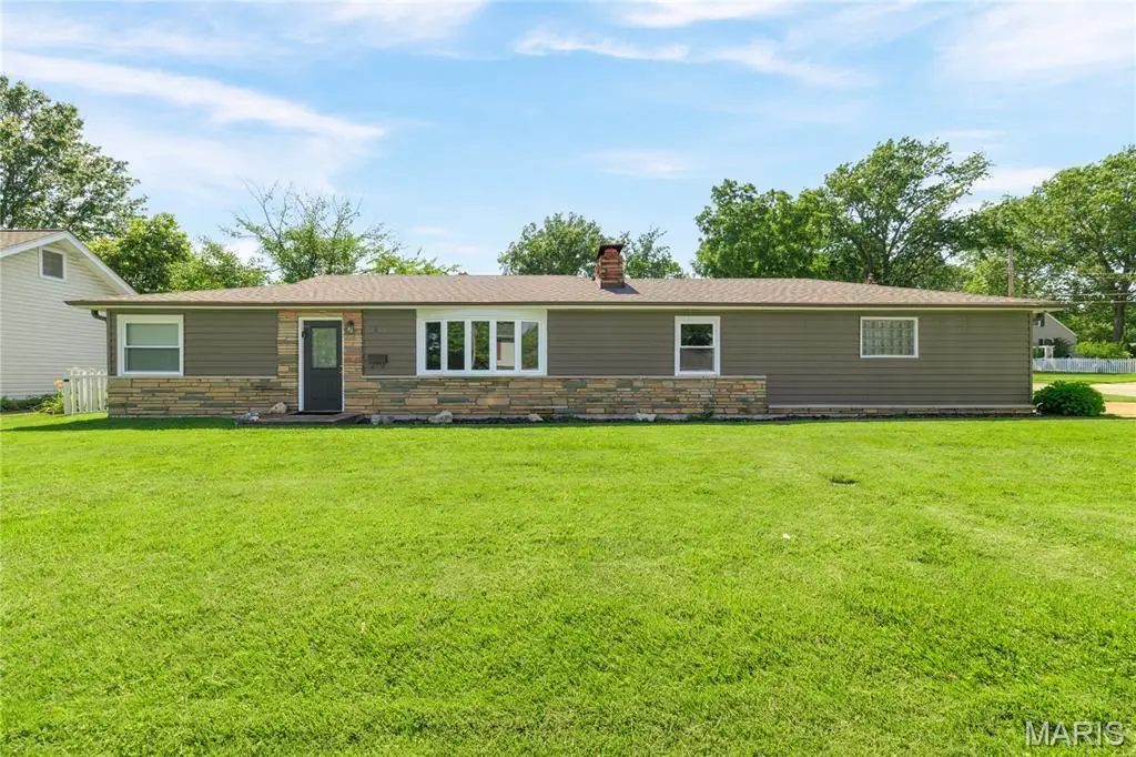 1503 Wexford Avenue, Webster Groves, MO 63119 - #1
