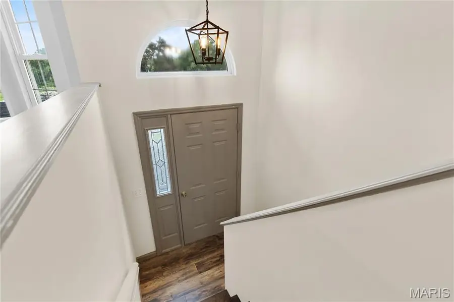 890 Cades Cove, Florissant, MO 63031 - #3
