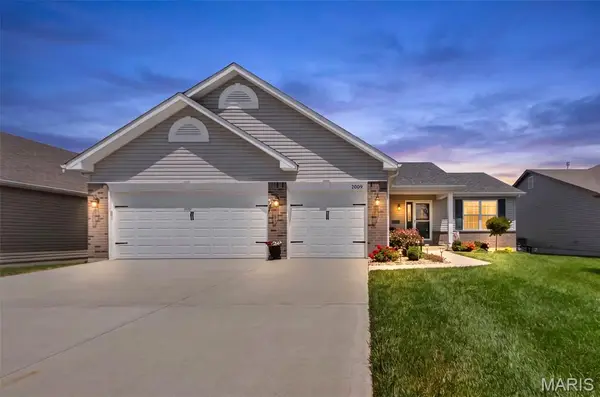 2009 White Branch Drive, St Paul, MO 63366