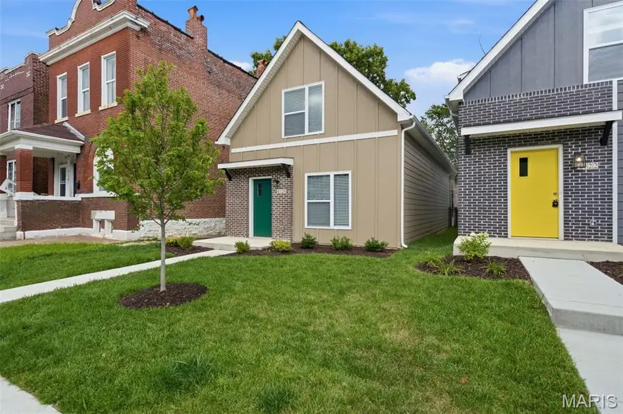 4120 Nebraska Avenue, Saint Louis, MO 63118 - #3