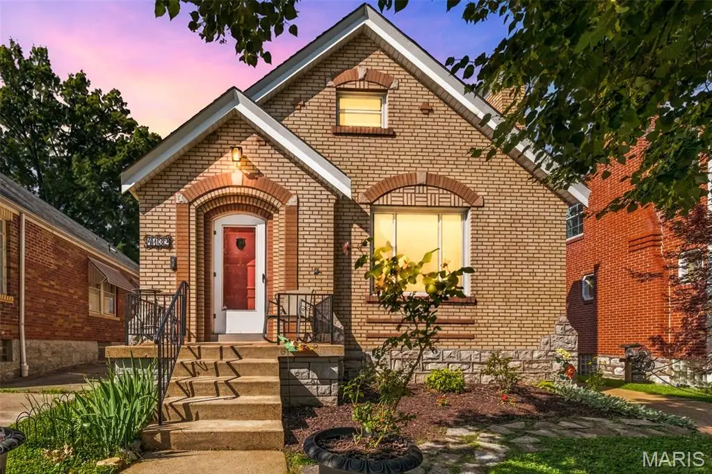 4132 Tyrolean Avenue, Saint Louis, MO 63116 - #1