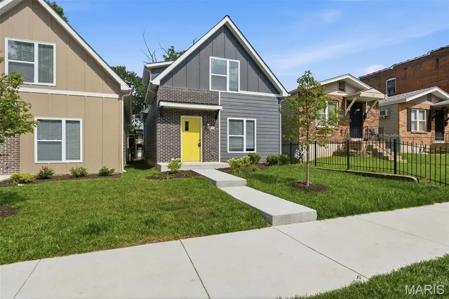 4122 Nebraska Avenue, Saint Louis, MO 63118 - #2