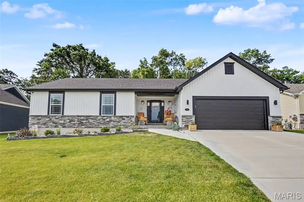 343 Birchwood Drive, Moscow Mills, MO 63362 - #1
