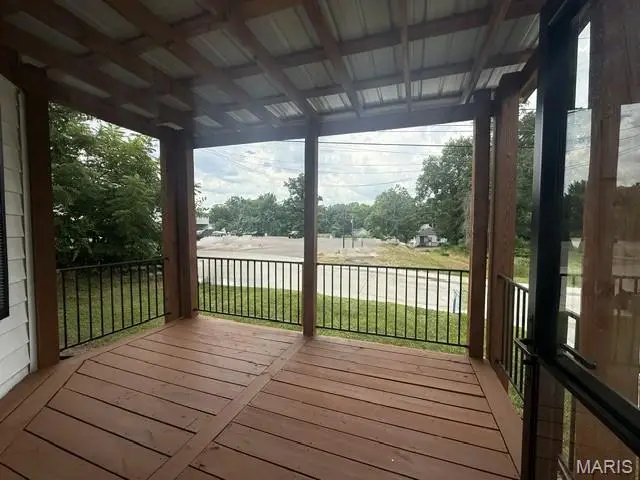 132 E High Street, Edwardsville, IL 62025 - #3