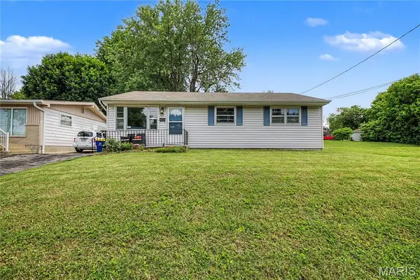 521 E 7th Street, Washington, MO 63090