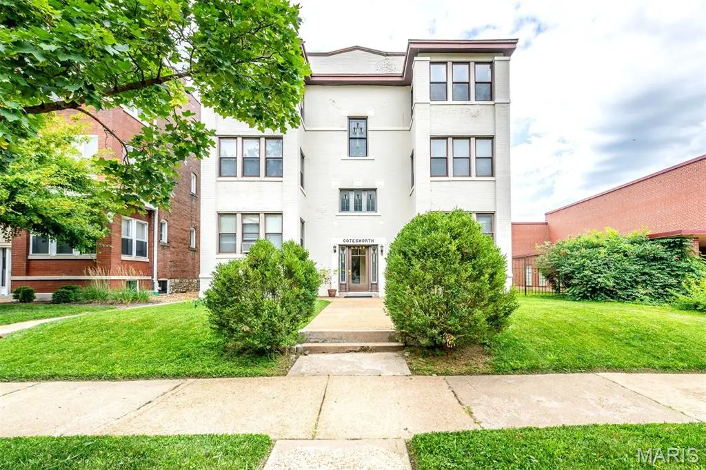 6026 Waterman Boulevard #2W, Saint Louis, MO 63112 - #1