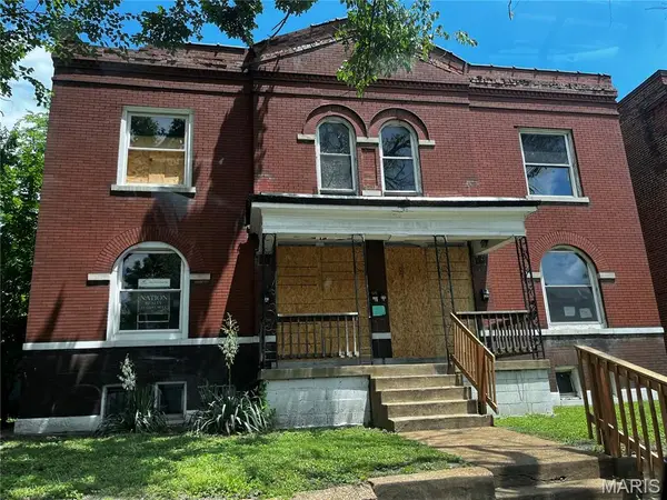 4149 Labadie Avenue, St Louis, MO 63115