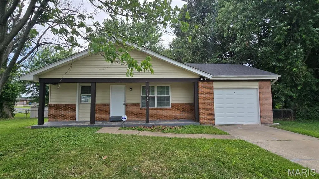 11289 Aspen Woods Drive, Saint Louis, MO 63138 - #1