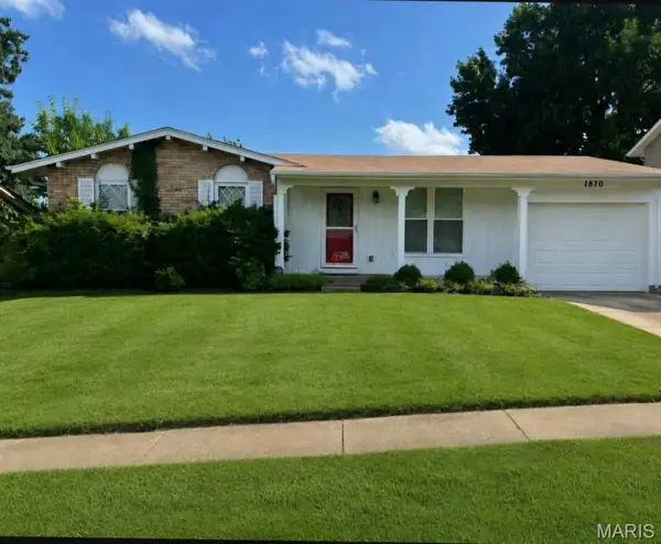 1870 San Luis Rey Parkway, Fenton, MO 63026