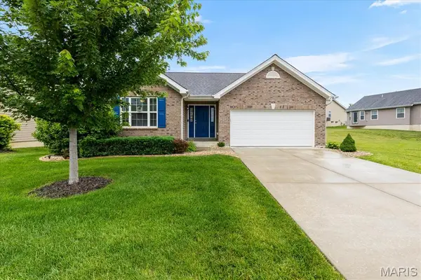 405 Jockeys Run, Wentzville, MO 63385