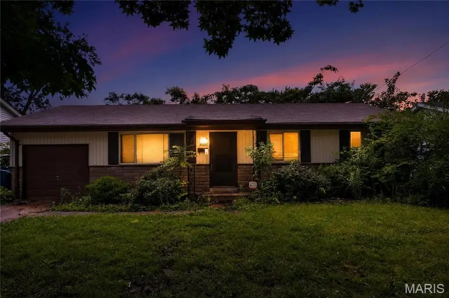 10061 Lilac Avenue, Saint Louis, MO 63137 - #2