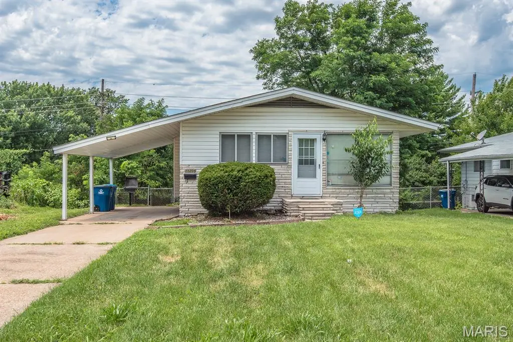 10205 Gourock Drive, Saint Louis, MO 63137 - #1