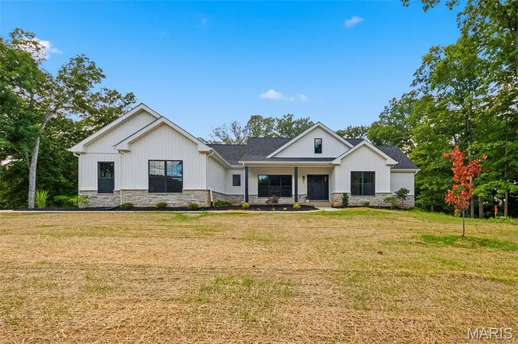 15 Woodline Drive, Winfield, MO 63389 - #1
