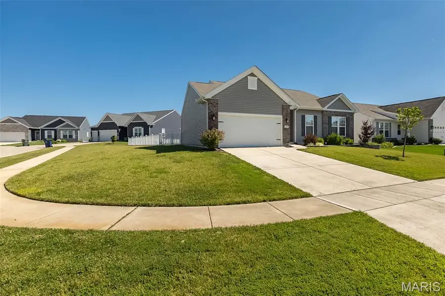 393 Victory Height Drive, Wentzville, MO 63385 - #3