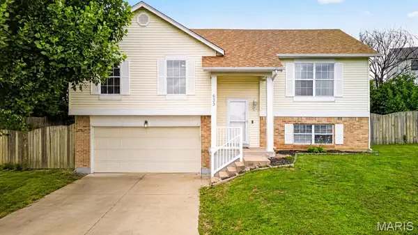 633 Longhorn Drive, O'Fallon, MO 63368
