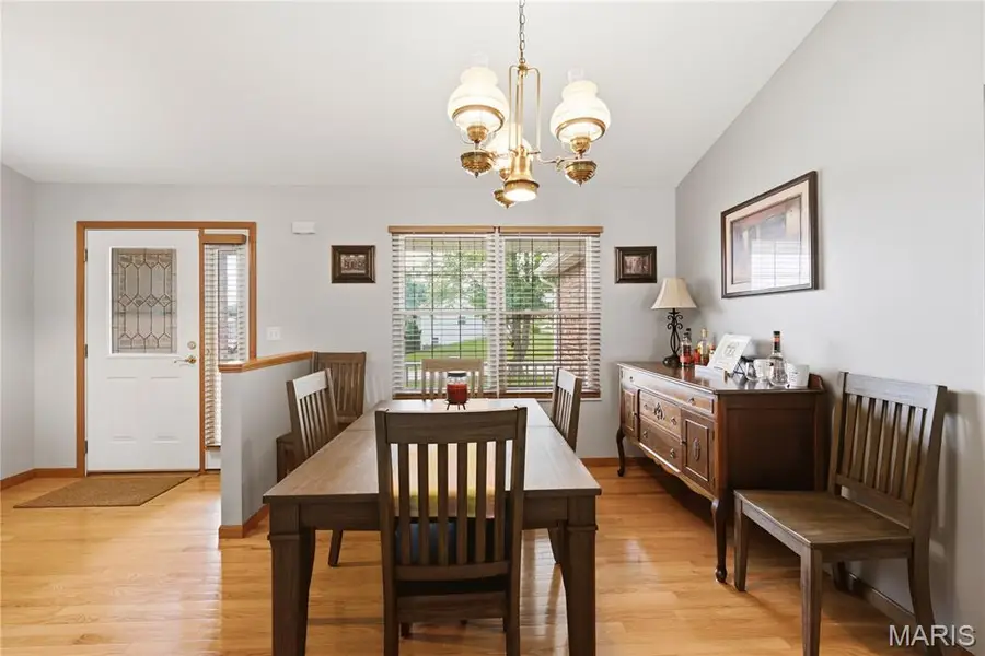 818 E Wood Drive, Columbia, IL 62236 - #2