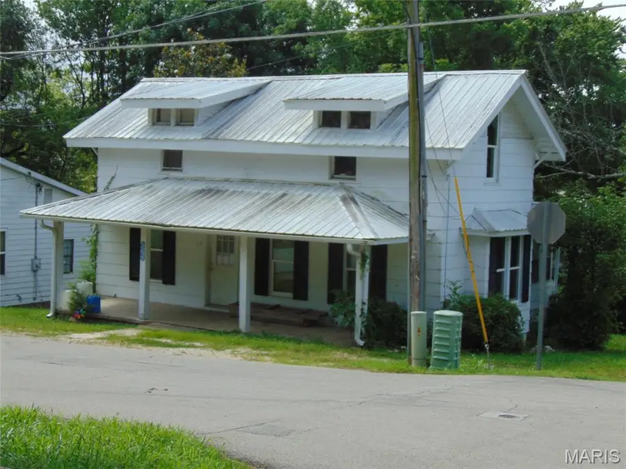 112 W Water Street, Doniphan, MO 63935 - #2
