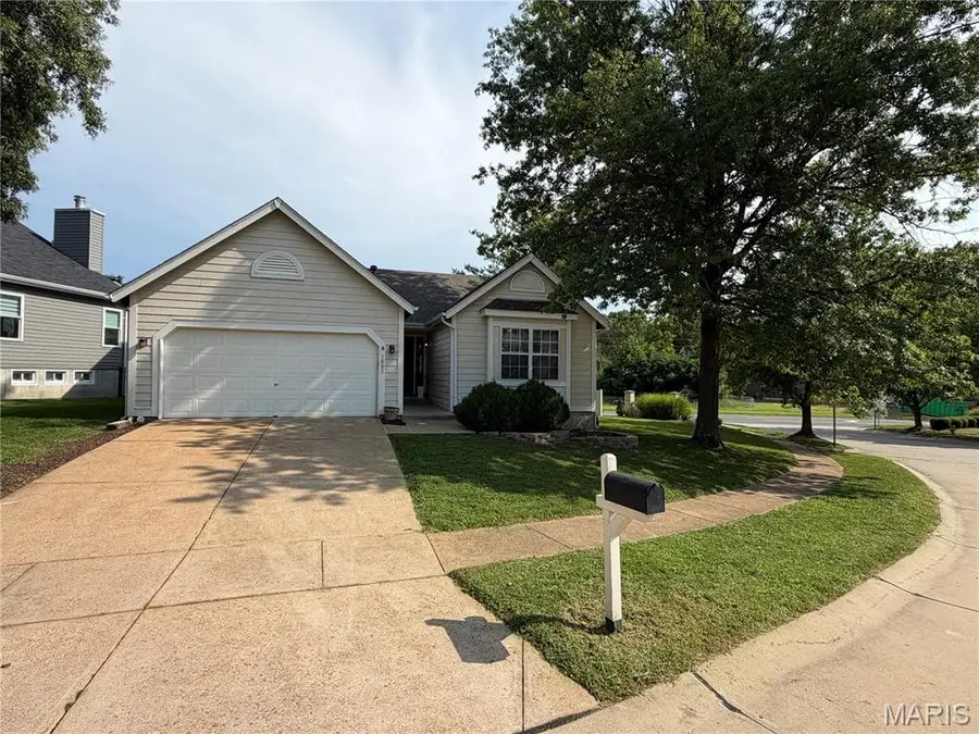 1803 Strawberry Ridge Drive, Ballwin, MO 63021 - #3