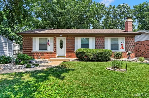 135 Linnview Drive, St Louis, MO 63129