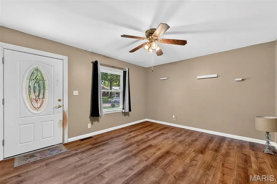 135 Linnview Drive, Saint Louis, MO 63129 - #3