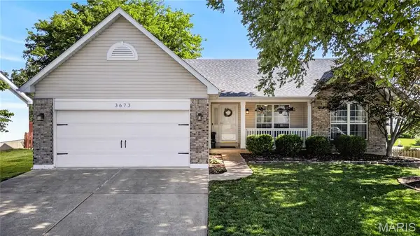 3673 Eagles Hill Ridge, St Charles, MO 63303