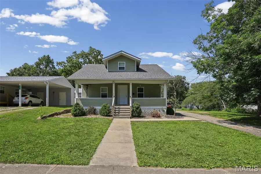1451 Franklin Street, Carlyle, IL 62231 - #2