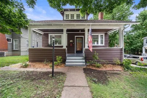 125 S Elm Avenue, St Louis, MO 63119