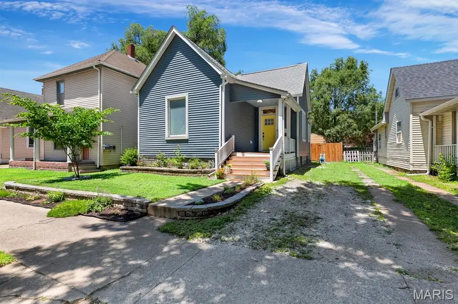 2253 Delmar Avenue, Granite City, IL 62040 - #2