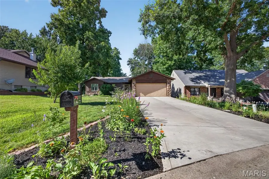 854 Meadowview Lane, Columbia, IL 62236 - #2