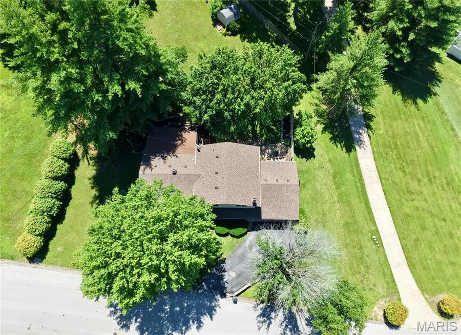 4 El Rancho Drive, Hannibal, MO 63401 - #2