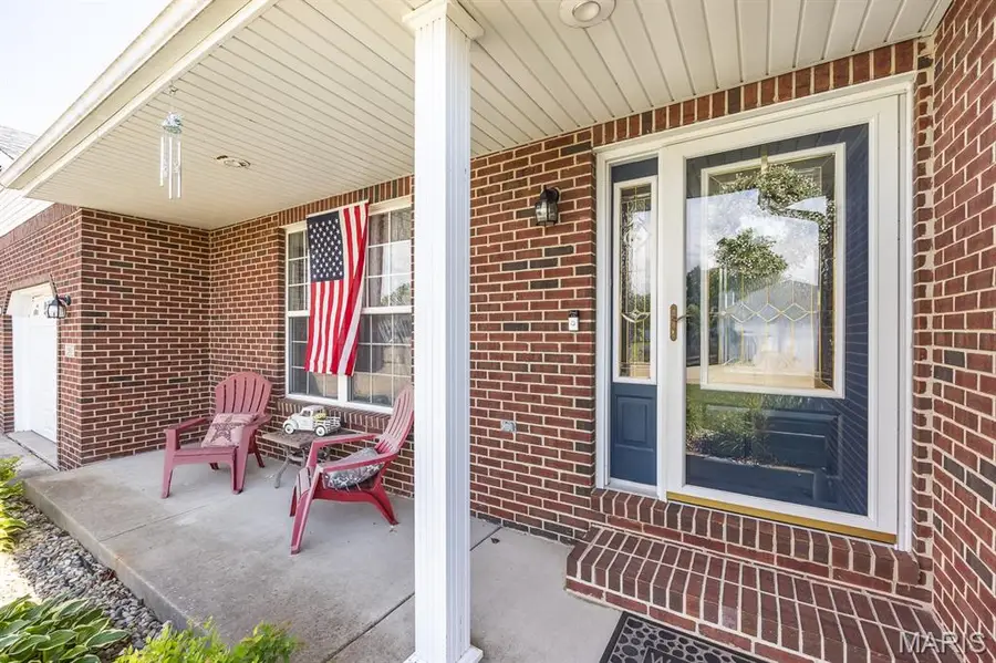 310 Coventry Way, Highland, IL 62249 - #3