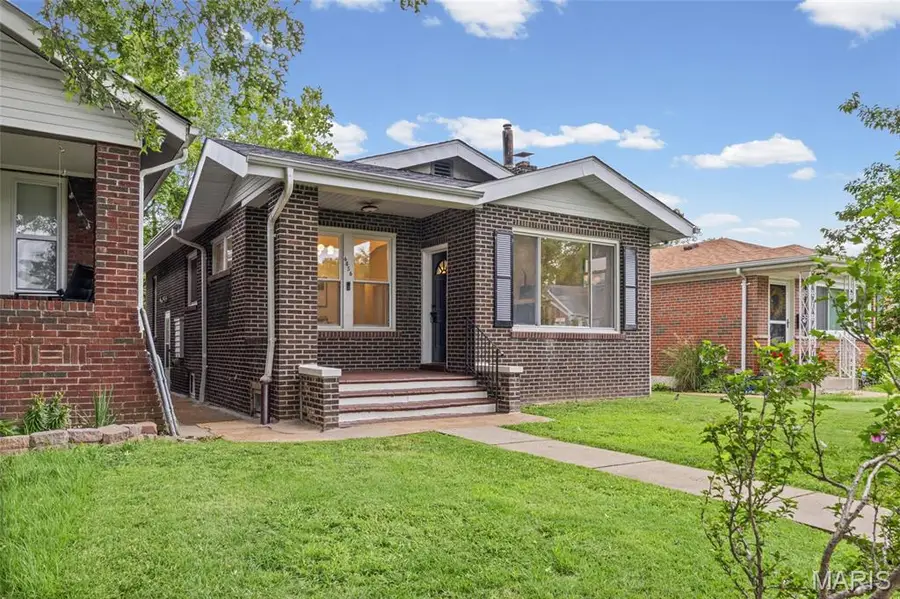 6856 Plymouth Avenue, University City, MO 63130 - #2
