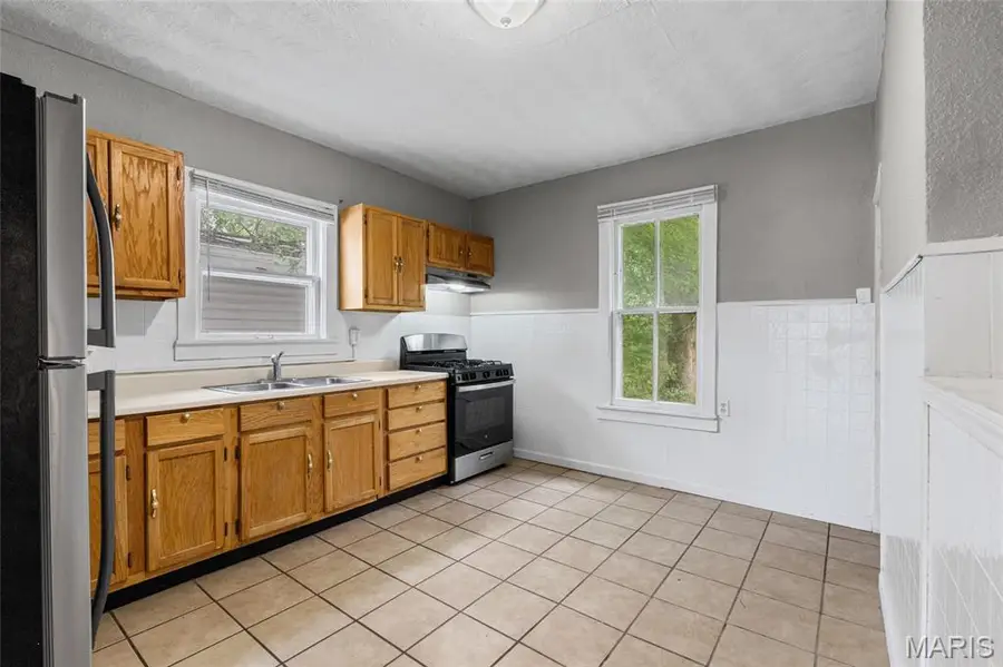 7033 Julian Avenue, University City, MO 63130 - #3