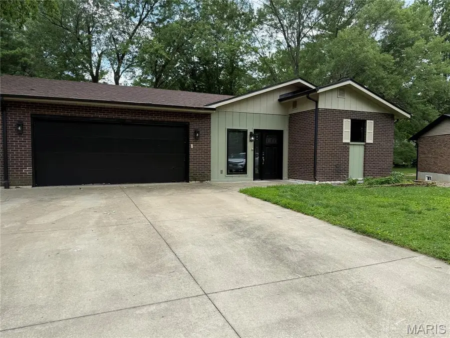 25 Glen Ridge Drive, Glen Carbon, IL 62034 - #2