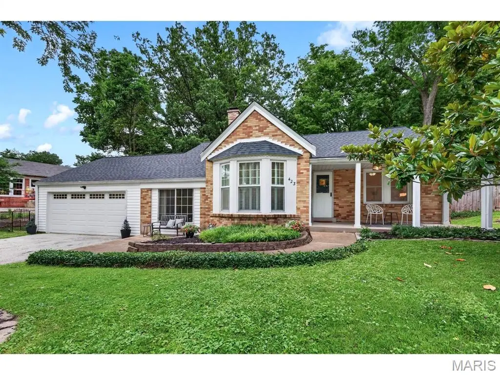 423 Maelln Drive, Webster Groves, MO 63119 - #1