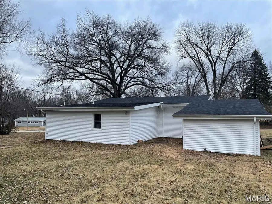 8428 Saint Olaf Drive, Saint Louis, MO 63134 - #3