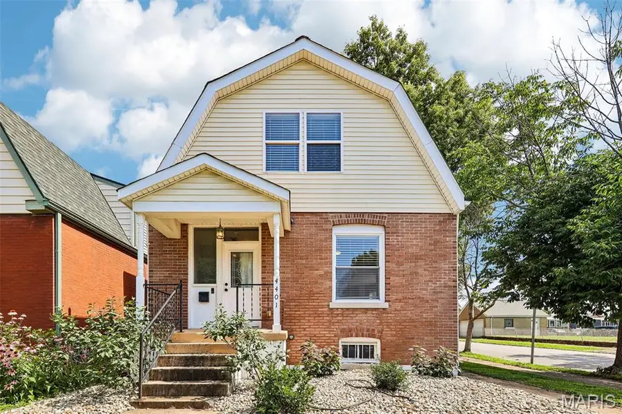 4401 Wilcox Avenue, Saint Louis, MO 63116 - #3