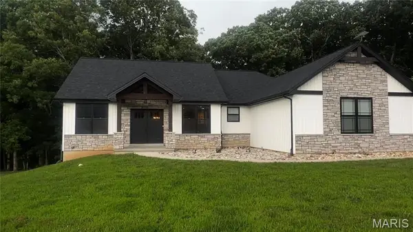 105 Merz Meadows Drive, Troy, MO 63379